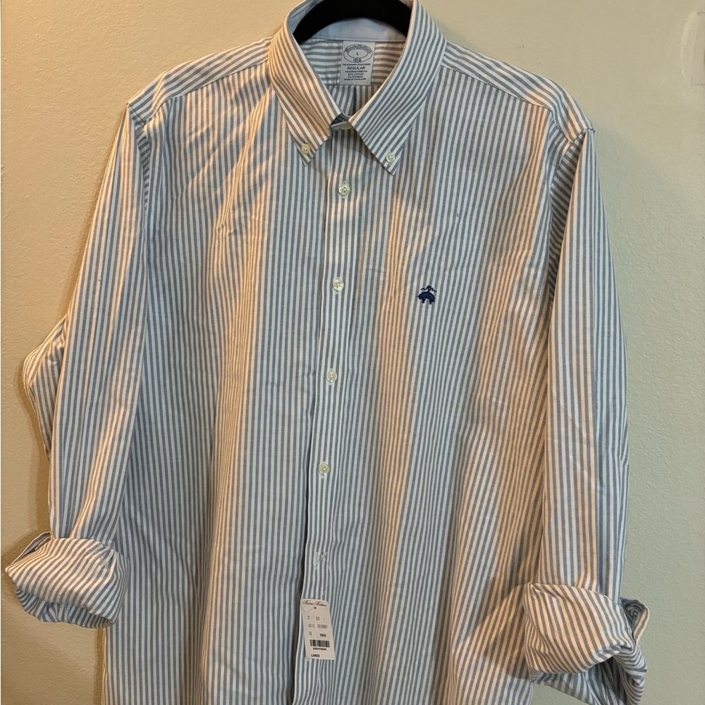 NWT - Brooks Brothers Blue & White Pinstripe Men’s LS Button Down Shirt -Size L